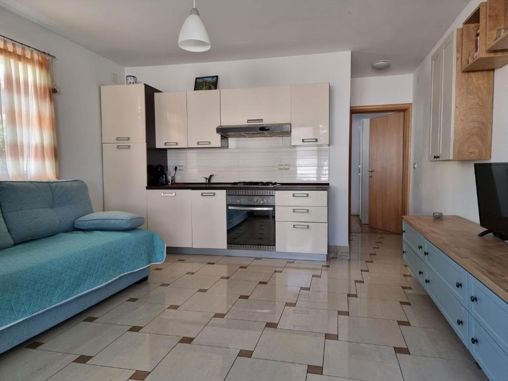 Laguna - One Bedroom Apartment with Terrace